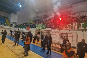 (ΒΙΝΤΕΟ/ΦΩΤΟΣ Kerkida) Το... σήκωσε η Ομόνοια!