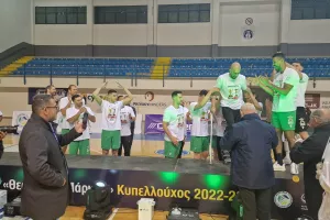 (ΒΙΝΤΕΟ/ΦΩΤΟΣ Kerkida) Το... σήκωσε η Ομόνοια!