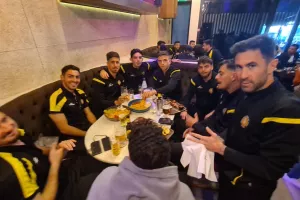 Μετά την πρόκριση πήγαν για μπύρες 