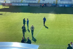 Βέσκο, "Πούρσα" στο πόδι... 
