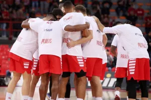 «Μην περιμένει ο κόσμος να δει την Παρτιζάν του ΣΕΦ»