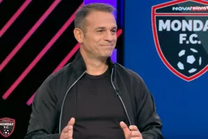 Ντέμης για Τέμπη: «Δεν είναι το λάθος ενός ανθρώπου, φταίμε όλοι μας»