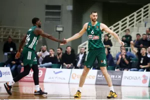 Πρώτος "τρίποντος" στον Παναθηναϊκό τη φετινή σεζόν ο Παπαγιάννης!