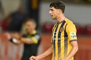Πρόβλημα με Νεοφύτου (Κάλεσε Θ.Χρυσοστόμου ο Μακρίδης)
