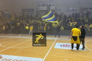 (ΒΙΝΤΕΟ) Οι ΑΕΛίστες περιμένουν τους πρωταθλητές!