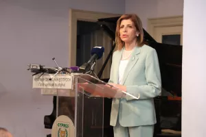 «Γυναίκα και Ευ Αγωνίζεσθαι»