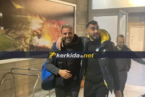 Αποχώρησαν αγκαλιασμένοι... (φώτος)