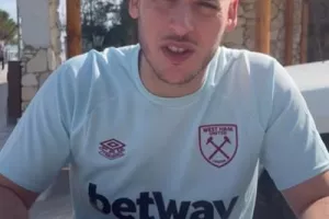 2,5 εκ. followers της West Ham γνώρισαν την Λάρνακα και έμαθαν το κλέφτικο και τον τταβά!