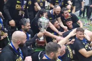 Ο τίτλος στο Κέντρο Νεότητος Αγίου Νικολάου!