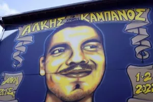 Δίκη για τη δολοφονία του Άλκη: "Στόχευαν το κεφάλι" είπε η ιατροδικαστής