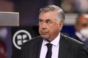 Αντσελότι: "Αν παίξουμε έτσι και στη Βαρκελώνη, θα περάσουμε"