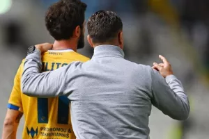 ΑΠΟΕΛ - Ομόνοια: Πράσινη πρόκριση στο 97' από την άσπρη βούλα! (φώτος)