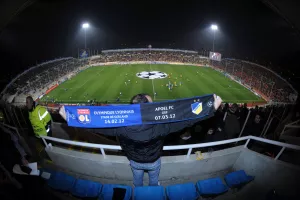 (Πορτοκαλί-ΒΙΝΤΕΟ) ΕΤΣΙ ξεκίνησε το ιστορικό βράδυ της 7ης Μαρτίου 2012