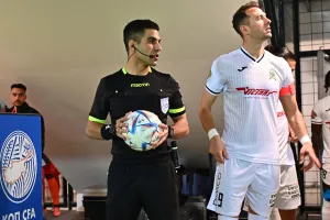 Δόξα - Καρμιώτισσα: "Καθάρισε" νωρίς με Σαντίκ και Ασάντε (φώτος)