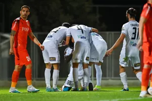 Δόξα - Καρμιώτισσα: "Καθάρισε" νωρίς με Σαντίκ και Ασάντε (φώτος)