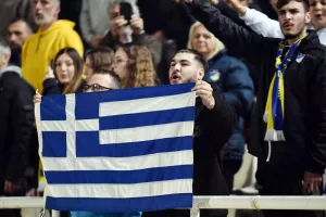 (ΦΩΤΟΡΕΠΟΡΤΑΖ) Ο κόσμος στο ΑΠΟΕΛ - Ομόνοια 