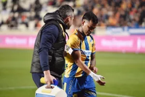 ΑΠΟΕΛ - Ομόνοια: Πράσινη πρόκριση στο 97' από την άσπρη βούλα! (φώτος)