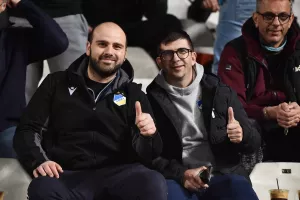 (Φωτορεπορτάζ) Ο κόσμος στο "αιώνιο"