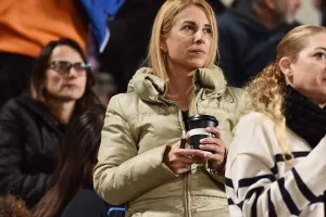 (Φωτορεπορτάζ) Ο κόσμος στο "αιώνιο"