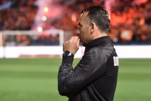 Ομόνοια - ΑΠΟΕΛ: Δυο αμυντικοί... το μοίρασαν (φώτος)