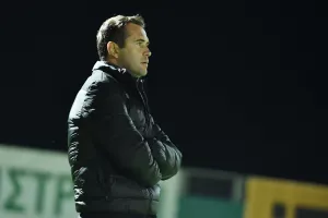 Δόξα - Καρμιώτισσα: "Καθάρισε" νωρίς με Σαντίκ και Ασάντε (φώτος)