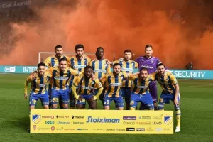 ΑΠΟΕΛ - Πάφος: Πήραν από έναν, έχασαν από δυο... (φώτος)