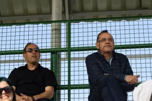 Γέμισαν τις κερκίδες στα Λατσιά! (φώτος)