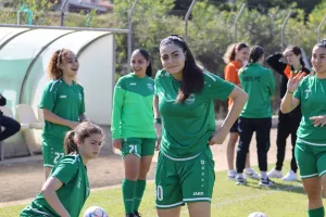 Άρης - Καρμιώτισσα Χρυσομηλιά Αγ. Αμβροσίου Κερύνειας (Φωτορεπορτάζ)
