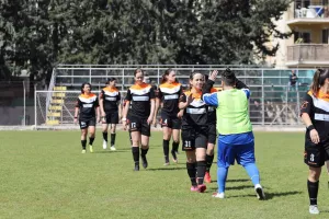 Άρης - Καρμιώτισσα Χρυσομηλιά Αγ. Αμβροσίου Κερύνειας (Φωτορεπορτάζ)
