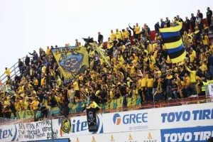 Νέα Σαλαμίνα - ΑΕΛ: "Όρθια" και... σφράγισε θέση στα ημιτελικά! (Φώτος)