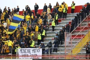 Νέα Σαλαμίνα - ΑΕΛ: "Όρθια" και... σφράγισε θέση στα ημιτελικά! (Φώτος)