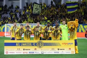 ΑΕΛ – Απόλλων: Της τερμάτισε το απόλυτο και το… έβαψε γαλάζιο! (Φώτος)