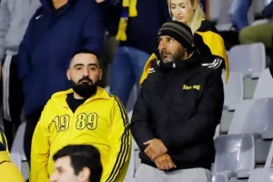 ΑΕΛ – Απόλλων: Της τερμάτισε το απόλυτο και το… έβαψε γαλάζιο! (Φώτος)