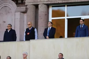 Αρμενία - Κύπρος: Φιλικό "Χ" με Καρώ και Τζίμη (Φώτος)