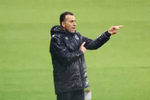 Απόλλωνας – Ομόνοια: Με τριάρα... "γαλάζιο" το ντέρμπι και βλέπει Ευρώπη! (Φώτος)