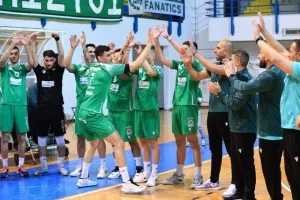 Πράσινο το κύπελλο, καταπράσινο NTΑΜΠΛ! (φώτος)