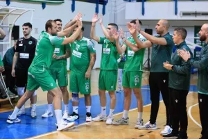 Πράσινο το κύπελλο, καταπράσινο NTΑΜΠΛ! (φώτος)