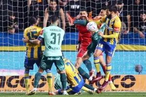 ΑΠΟΕΛ - Ομόνοια: Πράσινη πρόκριση στο 97' από την άσπρη βούλα! (φώτος)