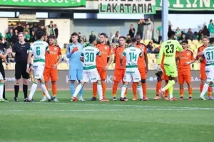 Καρμιώτισσα-Ομόνοια: Καρίμ και Γιούστε υπέγραψαν ανατροπή με φόντο... εξάδας!