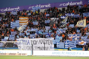 ΑΠΟΕΛίστες/Σφακιανάκης