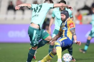 ΑΠΟΕΛ - Ομόνοια: Πράσινη πρόκριση στο 97' από την άσπρη βούλα! (φώτος)