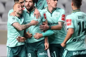 ΑΠΟΕΛ - Ομόνοια: Πράσινη πρόκριση στο 97' από την άσπρη βούλα! (φώτος)