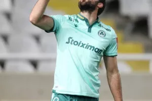 ΑΠΟΕΛ - Ομόνοια: Πράσινη πρόκριση στο 97' από την άσπρη βούλα! (φώτος)