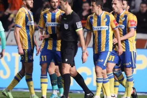 ΑΠΟΕΛ - Ομόνοια: Πράσινη πρόκριση στο 97' από την άσπρη βούλα! (φώτος)
