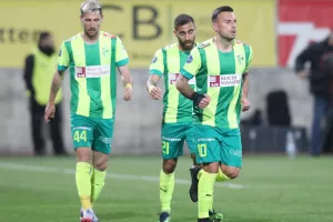 ΑΕΚ-ΕΝΠ: Με χατ-τρικ του Τρισκόφσκι, στην 1η θέση και... περιμένει (φώτος)