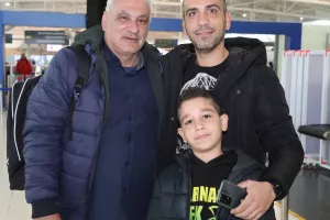 Πέταξε για Αγγλία η ΑΕΚ - Μαζί της το kerkida.net (φώτος)
