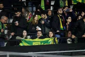 (Φωτορεπορτάζ) Οι ΑΕΚτζήδες στο "London Stadium"