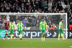 West Ham -AEK: Όλα τα ωραία κάποτε τελειώνουν -Αντίο... με βαριά ήττα (φώτος)