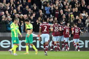 Hammers news: "Τέσσερα πράγματα που μάθαμε μετά την ΑΕΚ"