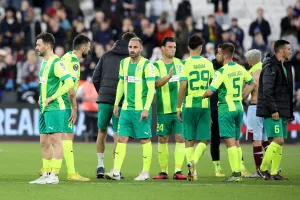 West Ham -AEK: Όλα τα ωραία κάποτε τελειώνουν -Αντίο... με βαριά ήττα (φώτος)